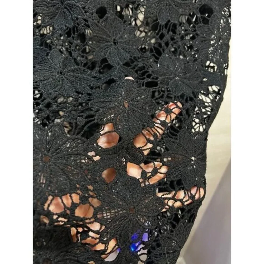 NEW Xhilaration‎ Black Lace Crochet Swim Cover Up Medium